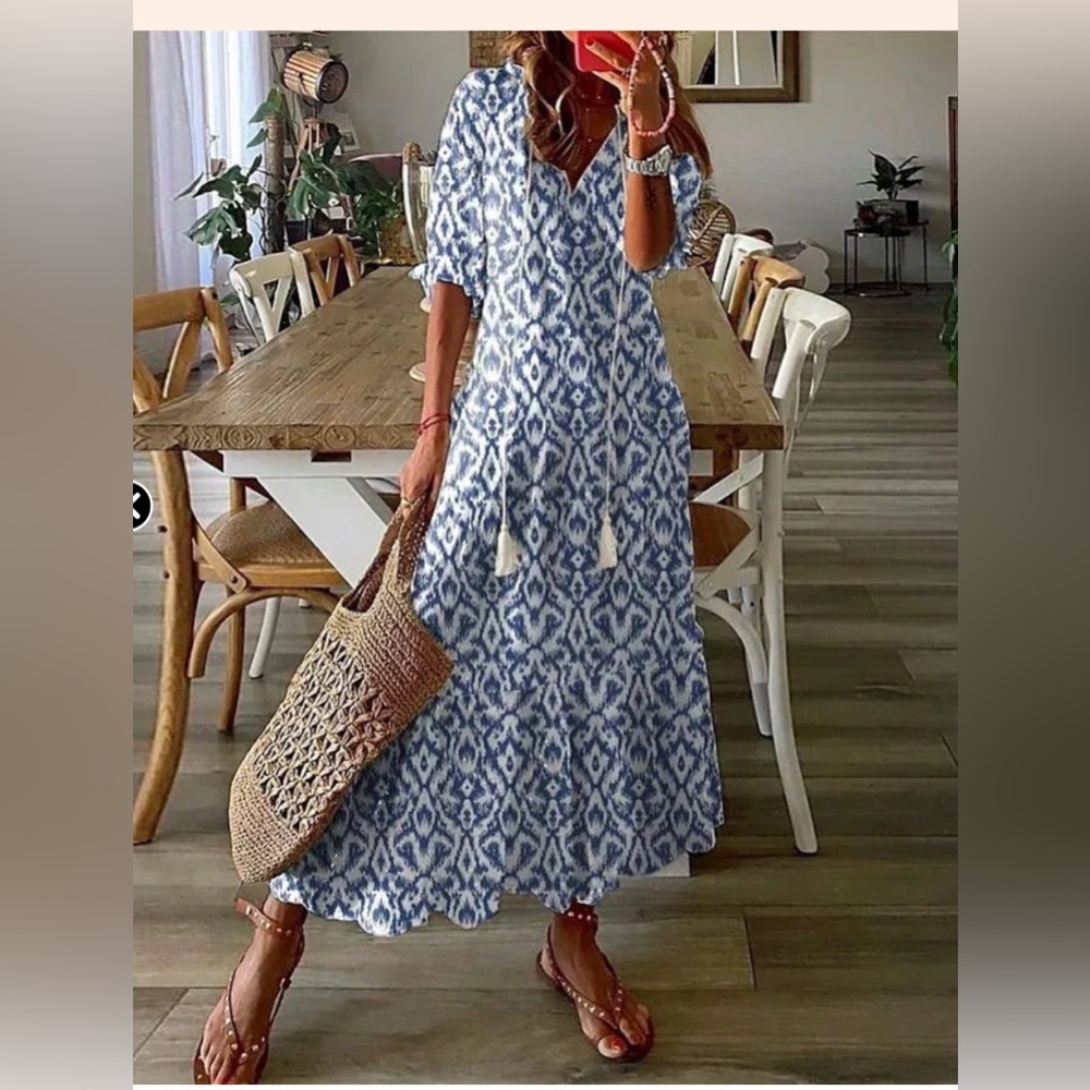 Chic Blue and White Maxi Dress